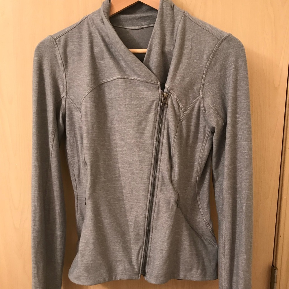 EUC lululemon asymmetrical zip jacket